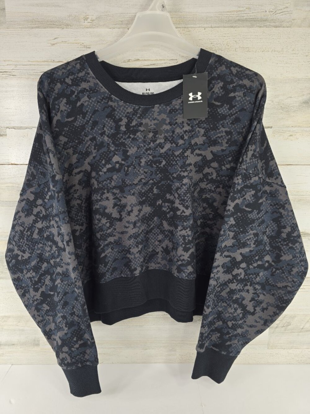 NWT Under Amour Women's UA Rival Fleece Camo Crew Pullover Sweatshirt Size XL...